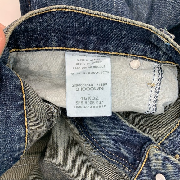 Wrangler Rugged Wear Jeans Relaxed Straight 46x32 NWT - Picture 3 of 12